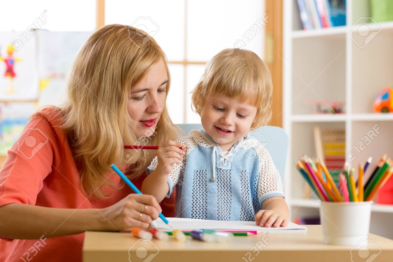 portfolio with kids and mom